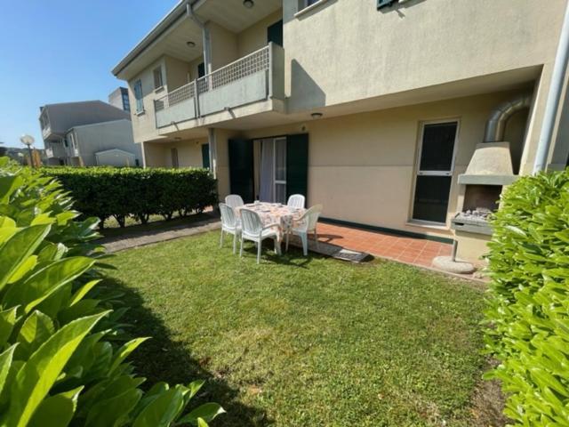 Apartament With Swimming Pool Apartment Caorle Ngoại thất bức ảnh